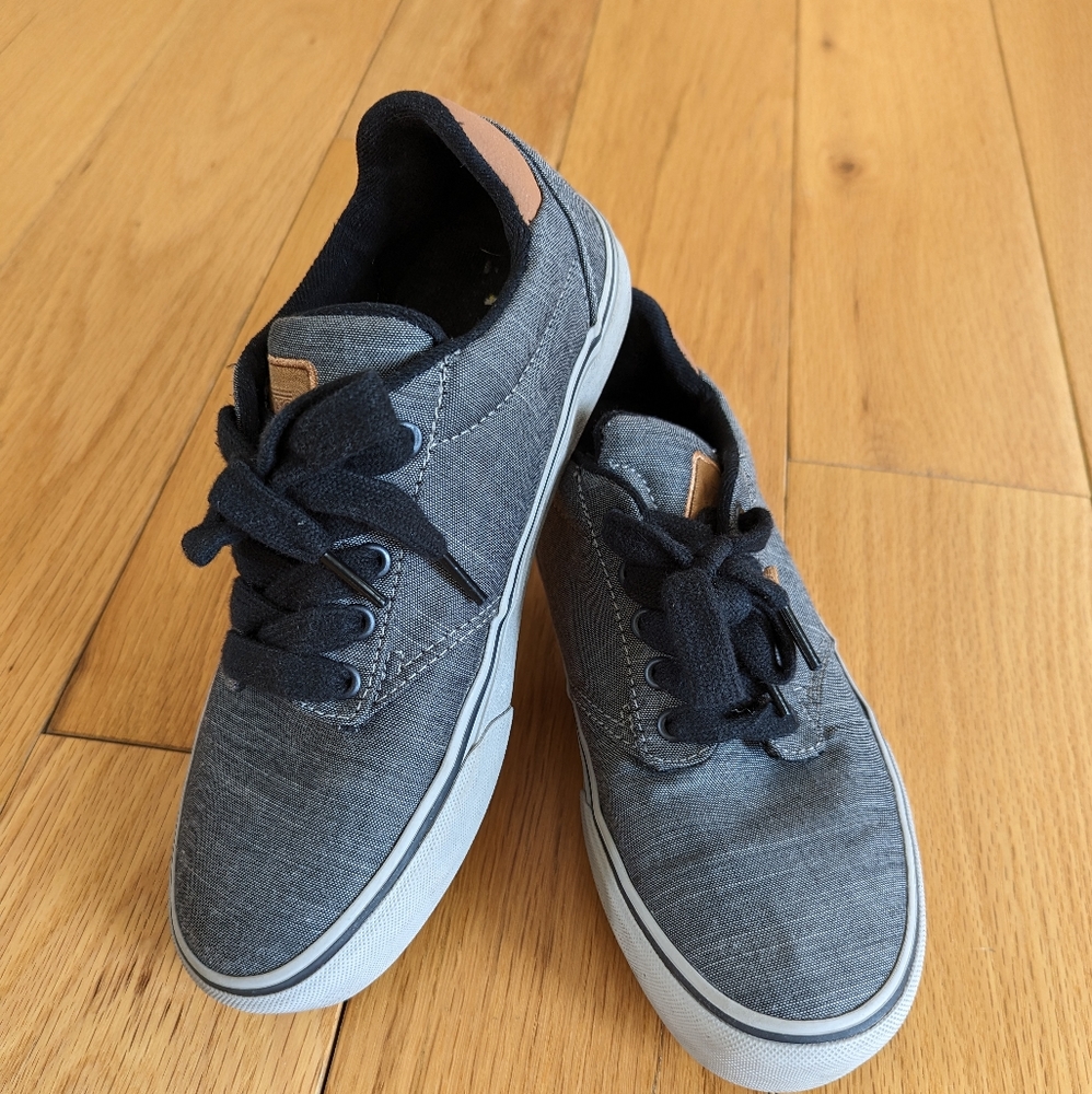 Vans Atwood Off The Wall Gray Skate Shoes, Size 7